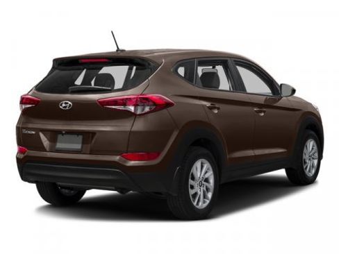 Used 2016 Hyundai Tucson Sport image 5