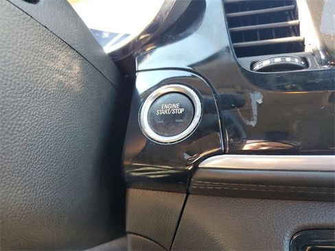 Used 2022 Buick Encore Preferred image 18