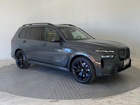 New 2026 BMW X7 xDrive40i w/ M Sport Package image 7