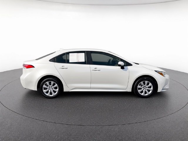 Used 2024 Toyota Corolla LE FWD image 7