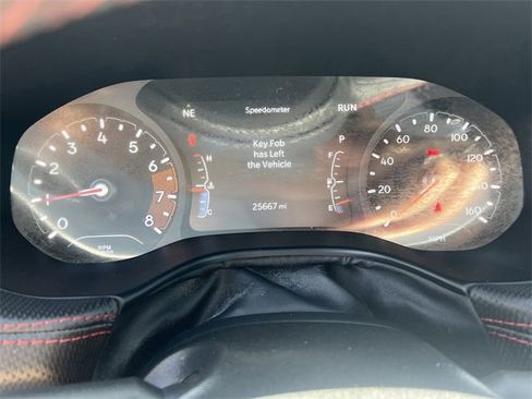 Used 2024 Jeep Compass Trailhawk image 19