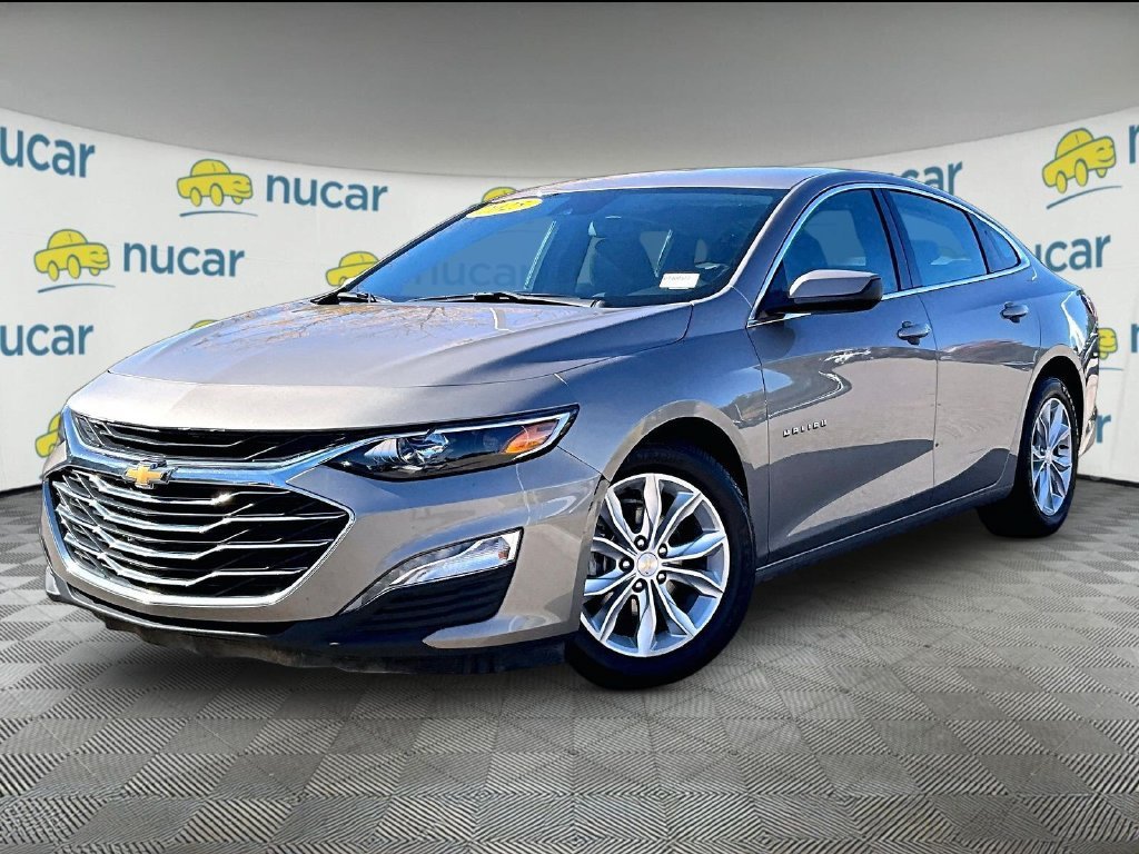 Used 2025 Chevrolet Malibu LT FWD image 3