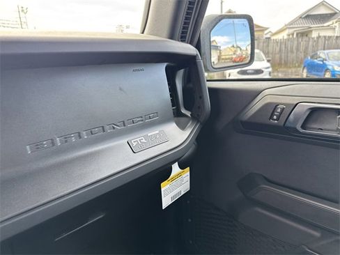 New 2025 Ford Bronco Big Bend image 24