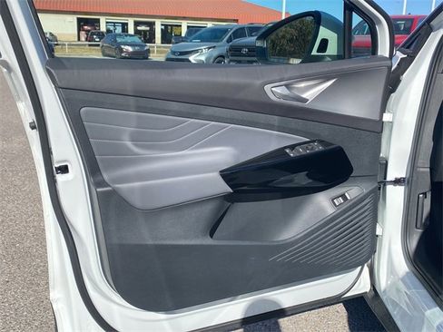 Used 2023 Volkswagen ID.4 Pro S image 18