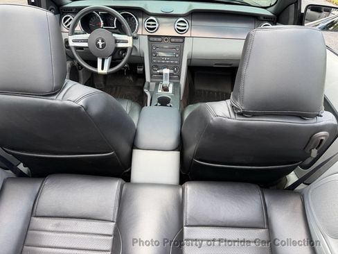 Used 2007 Ford Mustang GT Premium RWD image 10