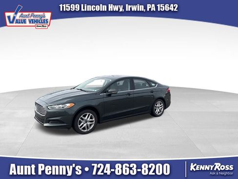 Used 2015 Ford Fusion SE image 1