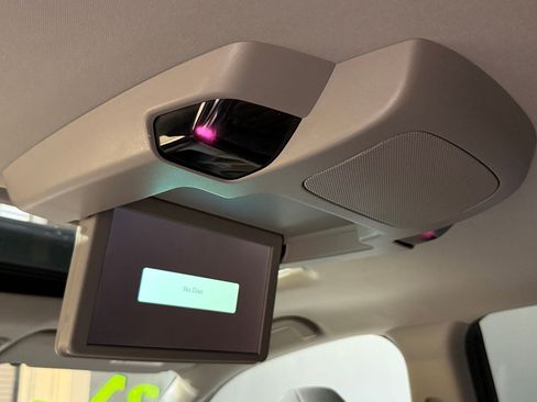 Used 2021 Honda Pilot Touring image 41