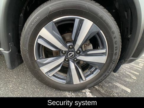 Certified 2023 Nissan Rogue Platinum w/ Platinum Premium Package AWD/4WD image 34
