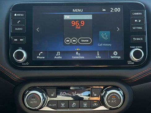 New 2025 Nissan Versa SR w/ Trunk Package image 27