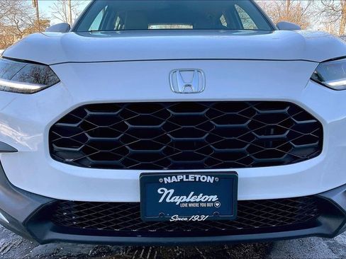 Used 2023 Honda HR-V LX image 35