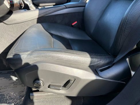 Used 2016 Volvo XC90 T6 Momentum w/ Momentum Plus Package image 24