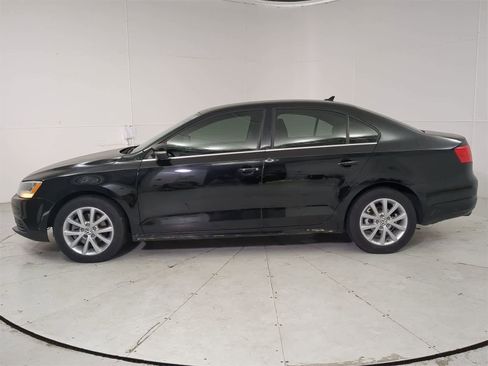 Used 2013 Volkswagen Jetta SE image 3