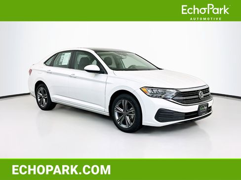 Used 2024 Volkswagen Jetta SE w/ Panoramic Sunroof Package FWD image 1
