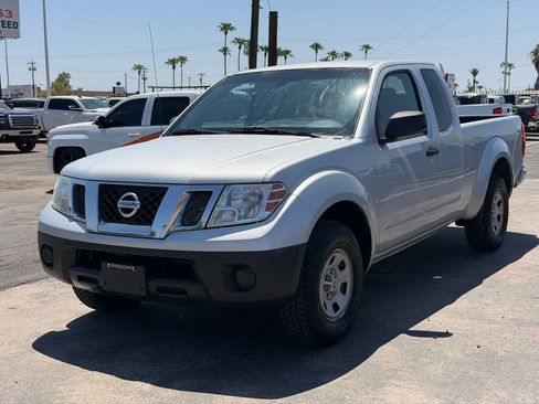 Used 2013 Nissan Frontier S RWD image 1