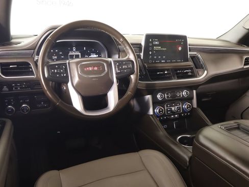 Used 2023 GMC Yukon SLT w/ SLT Premium Package AWD/4WD image 2