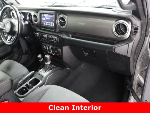 Used 2021 Jeep Wrangler Unlimited Sahara image 35
