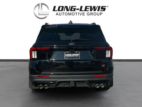 Used 2025 Ford Explorer ST AWD/4WD image 5