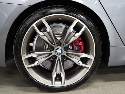 Used 2023 BMW M550i xDrive w/ Executive Package AWD/4WD image 35