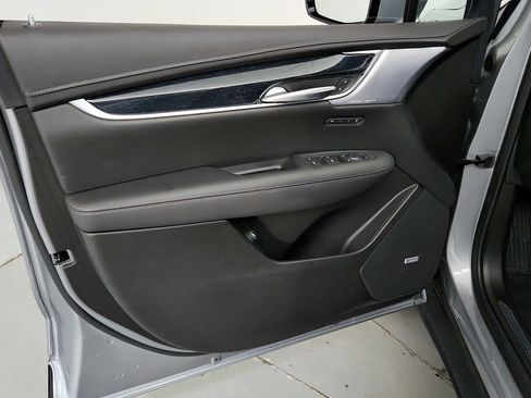Used 2025 Cadillac XT5 Premium Luxury w/ LPO, Floor Liner Package FWD image 12