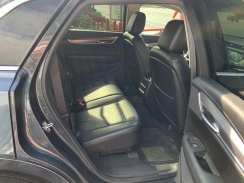 Used 2019 Cadillac XT5 Premium Luxury image 10
