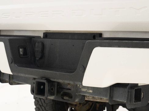 Used 2017 Ford F250 Lariat image 15