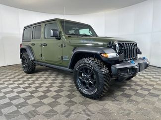 Used 2023 Jeep Wrangler Unlimited w/ Cold Weather Group video 2