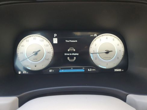 Used 2024 Hyundai Palisade Calligraphy image 25