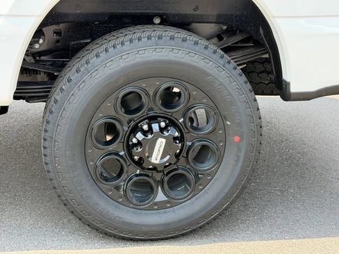 New 2026 Ford F350 Lariat w/ Black Appearance Package AWD/4WD image 10