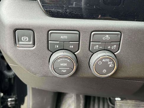 Used 2026 Chevrolet Silverado 1500 LT image 19