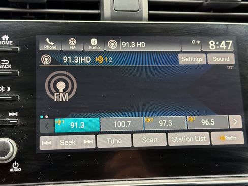 Used 2019 Honda Insight EX image 19