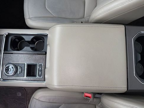 Used 2020 Ford Expedition Max Limited w/ Equipment Group 302A image 28