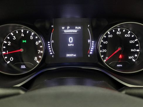 Used 2020 Jeep Compass Latitude image 23