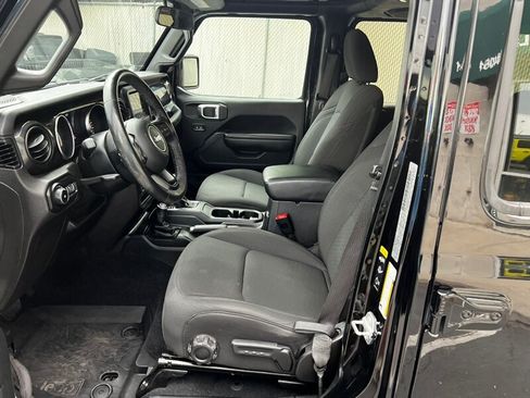Used 2020 Jeep Wrangler Unlimited Sport AWD/4WD image 16