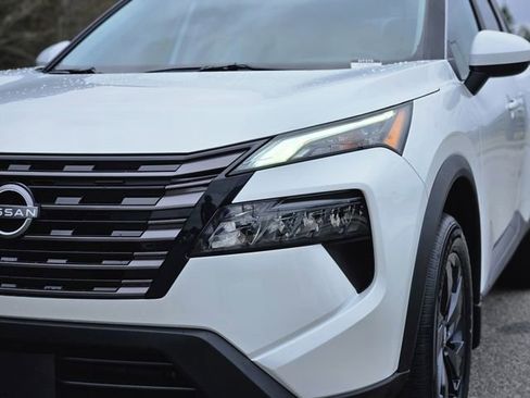 New 2026 Nissan Rogue SV image 9