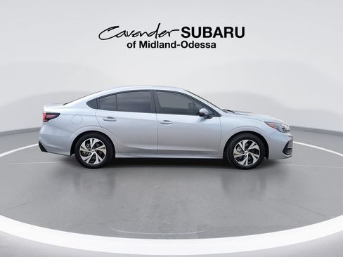 Used 2025 Subaru Legacy Premium AWD/4WD image 9