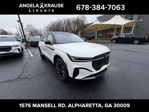 New 2026 Lincoln Nautilus Reserve w/ Jet Appearance Package image 1