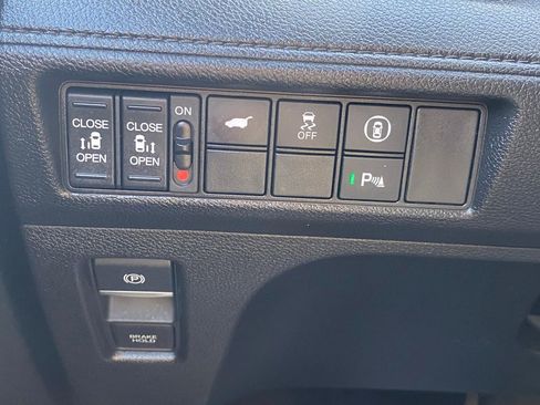 Used 2022 Honda Odyssey Touring image 26