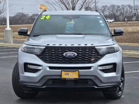 Certified 2024 Ford Explorer ST w/ Equipment Group 401A image 3