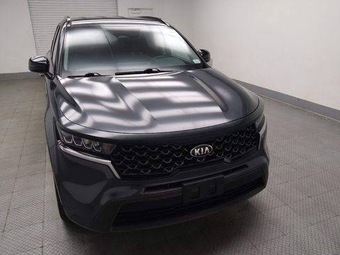 Used 2021 Kia Sorento S AWD/4WD image 14