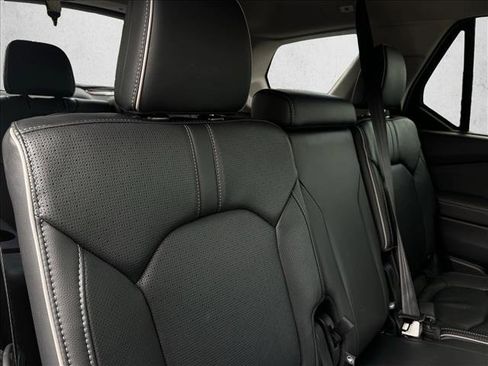 Used 2023 Honda Pilot Elite image 25