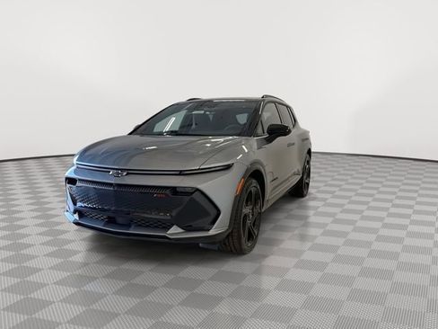 New 2026 Chevrolet Equinox EV RS image 7