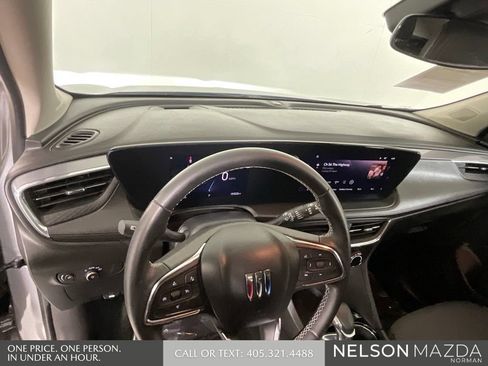 Used 2025 Buick Encore GX Preferred FWD image 32