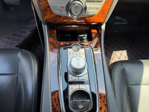 Used 2011 Jaguar XK Coupe RWD image 16