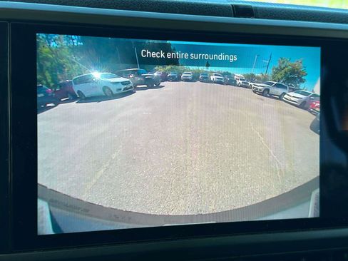 Used 2024 Jeep Wrangler Unlimited w/ Convenience Group image 28