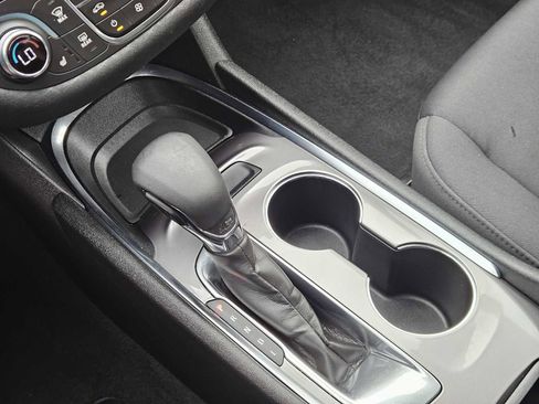 Used 2021 Chevrolet Malibu LT image 20