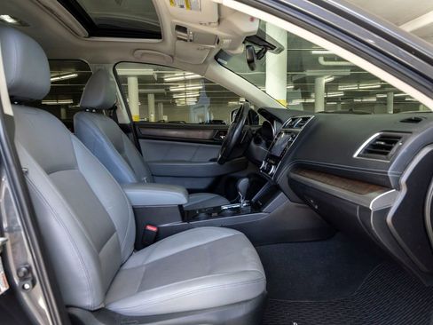 Used 2018 Subaru Outback 2.5i Limited image 22