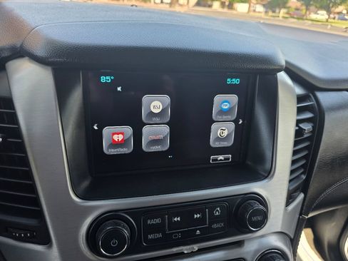Used 2017 GMC Yukon SLT RWD image 36
