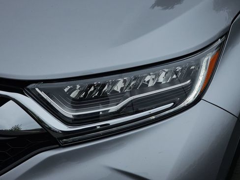Used 2018 Honda CR-V Touring image 35
