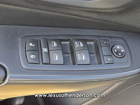 Used 2016 Jeep Cherokee Limited AWD/4WD image 20