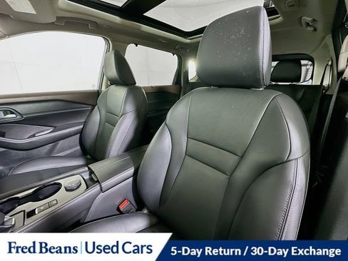 Used 2023 Nissan Rogue SL w/ SL Premium Package image 23